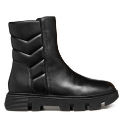Botki Geox. Czarne botki damskie Geox, bez obcasa, na płaskiej podeszwie, bez zapięcia. Za 609.99 zł.