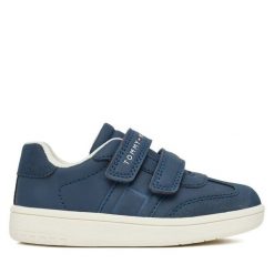 Sneakersy Tommy Hilfiger. Niebieskie trampki i tenisówki chłopięce Tommy Hilfiger, bez wzorów, bez zapięcia. Za 329.99 zł.