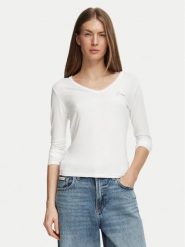 Guess Jeans Sweter W6BI56 K6890 Szary jasny Slim Fit. Szare swetry damskie Guess Jeans, xl, z aplikacjami, z jeansu, bez kołnierzyka, bez ramiączek, bez kaptura. Za 194.99 zł.