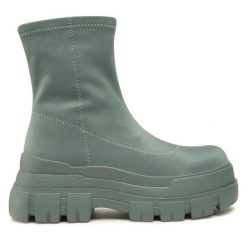 Botki Jenny Fairy. Zielone botki damskie Jenny Fairy, bez obcasa, na płaskiej podeszwie, bez zapięcia. Za 149.99 zł.