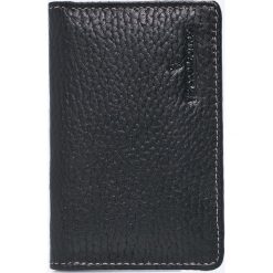 VIP COLLECTION - Portfel skórzany. Czarne portfele męskie VIP COLLECTION, z materiału. W wyprzedaży za 24.90 zł.