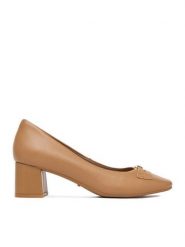 MEXX Czółenka EO-R26SS15331-01 Beżowy ciemny. Brązowe czółenka damskie Mexx, bez wzorów, ze skóry, bez obcasa, bez zapięcia. Za 369.99 zł.
