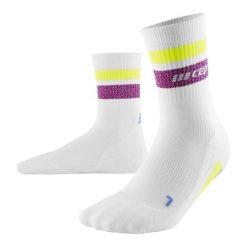 Skarpety kompresyjne damskie sportowe CEP Miami Vibes 80's krótkie. Białe skarpety damskie CEP, bez wzorów. Za 74.00 zł.