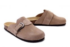 DR. BRINKMANN 600086-08 beige, klapki profilaktyczne damskie. Brązowe klapki damskie Dr. Brinkmann, bez wzorów, ze skóry, bez obcasa. Za 274.90 zł.