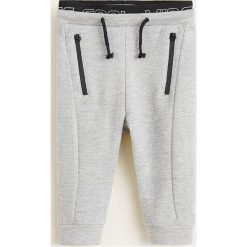 Mango Kids - Spodnie dziecięce Balboa 80-104 cm. Spodnie materiałowe dla chłopców marki Mango Kids. W wyprzedaży za 49.90 zł.