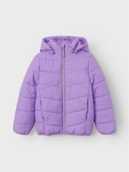 NAME IT Kurtka zimowa 13216482 Fioletowy Regular Fit. Fioletowe buty zimowe dziewczęce Name it, bez wzorów, z syntetyku, bez zapięcia. Za 119.99 zł.