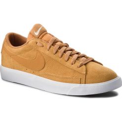 Buty NIKE - Blazer Low Suede AJ9516 700 Desert Ochre/Desert Ochre/Sail. Półbuty na co dzień męskie marki Nike. W wyprzedaży za 319.00 zł.