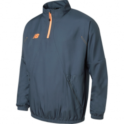 Kurtka treningowa WSTM501THN. Kurtki sportowe męskie marki New Balance. W wyprzedaży za 119.99 zł.