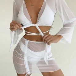 Strój kąpielowy bikini z pareo na plażę Elwina. Białe bikini damskie Intica, l, bez wzorów. Za 169.00 zł.