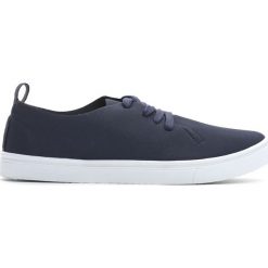 Granatowe Tenisówki Hazard. Trampki męskie marki Born2be. Za 49.99 zł.