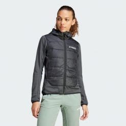 Kurtka Terrex Multi Hybrid Insulated Hooded. Czarne kurtki damskie Adidas, xs, bez wzorów, z materiału, bez kaptura. Za 487.99 zł.