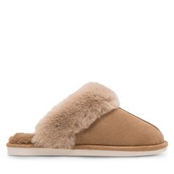 Kapcie Home & Relax. Brązowe kapcie damskie Home & Relax, bez wzorów. Za 69.99 zł.