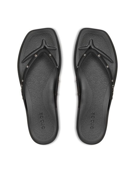 Crocs Japonki Miami Studded Flip 211471 Czarny. Czarne klapki damskie Crocs, bez wzorów, z tworzywa sztucznego, bez obcasa. Za 179.99 zł.