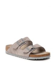 Birkenstock Klapki Arizona 1020557 Szary. Szare klapki damskie Birkenstock, bez wzorów, ze skóry, bez obcasa. Za 589.99 zł.