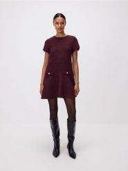 Tweedowa sukienka mini - bordowy. Czerwone sukienki damskie Reserved, l, bez wzorów, z tkaniny, bez kołnierzyka, bez ramiączek, mini, rozkloszowane. Za 159.99 zł.