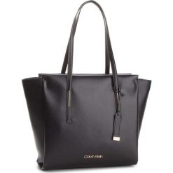 Torebka CALVIN KLEIN - Frame Large Shopper K60K604453 001. Czarne torebki shopper damskie Calvin Klein, ze skóry ekologicznej. Za 649.00 zł.