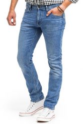 LEE LUKE MĘSKIE SPODNIE JEANSOWE MIST INDIGO L719MWLU 112322404. Niebieskie spodnie materiałowe męskie Lee, l, bez wzorów, z bawełny, eleganckie. Za 229.99 zł.