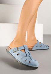 Niebieskie Klapki w Stylu Chodaków Zdobione Wycięciami Wisae. Niebieskie klapki damskie Renee, z aplikacjami, z jeansu, eleganckie, bez obcasa, na obcasie. Za 59.99 zł.