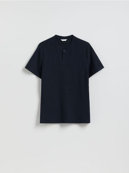 T-shirt henley regular fit - granatowy. Niebieskie t-shirty męskie Reserved, l, bez wzorów, z bawełny, bez kołnierzyka. Za 69.99 zł.