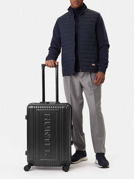 Hunter Walizka średnia CWBEO-HUNTER-M-001-08 Czarny. Czarne walizki męskie Hunter, bez wzorów, średnie. Za 359.99 zł.