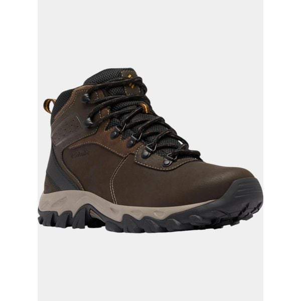 Buty Turystyczne Męskie Columbia Newton Ridge Plus II WP. Brązowe trekkingi męskie Columbia, trekkingowe. Za 359.00 zł.