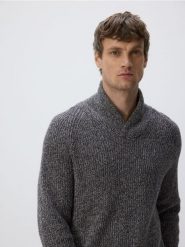 Sweter z dekoltem V - ciemnoszary. Szare swetry przez głowę męskie Reserved, l, bez wzorów, z bawełny, bez kołnierzyka. Za 129.99 zł.