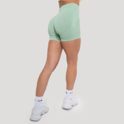 Szorty damskie fitness slim Luma. Zielone szorty sportowe damskie GYMBEAM, s, bez wzorów, z elastanu, sportowe, z podwyższonym stanem, na fitness i siłownię. Za 97.90 zł.