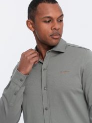 Bawełniana męska koszula REGULAR z dzianiny single jersey - jasny khaki V4 - Rozmiar: S. Brązowe koszule męskie Ombre Clothing, m, bez wzorów, z bawełny, bez kołnierzyka, bez ramiączek. W wyprzedaży za 79.99 zł.