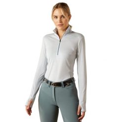 Damska koszulka do jazdy konnej Ariat Cheviot. Niebieskie t-shirty damskie Ariat, bez wzorów, bez kołnierzyka. Za 467.00 zł.