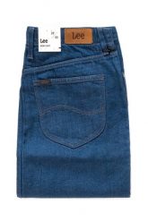 SPÓDNICA JEANSOWA LEE MOM SKIRT RINSE L38MRE36 112108265. Niebieskie spódnice damskie Lee, l, bez wzorów, z jeansu, z podwyższonym stanem, ołówkowe. Za 159.99 zł.