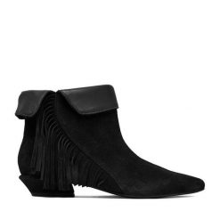 Botki GINO ROSSI. Czarne botki damskie Gino Rossi, bez obcasa, na słupku, bez zapięcia. Za 399.99 zł.