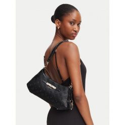 Torebka Guess. Czarne torebki do ręki damskie Guess, z aplikacjami, klasyczne, bez dodatków. Za 544.99 zł.