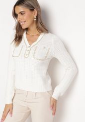 Biały Sweter w Stylu Retro z Ozdobnym Łańcuszkiem Elioraca. Białe swetry damskie Born2be, na zimę, bez wzorów, retro, bez kołnierzyka, bez ramiączek, bez kaptura. Za 54.99 zł.