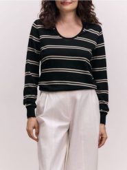 Sweter z lyocellem - czarny. Czarne swetry damskie Reserved, l, bez wzorów, z bawełny, bez kołnierzyka, bez ramiączek, bez kaptura. Za 199.99 zł.