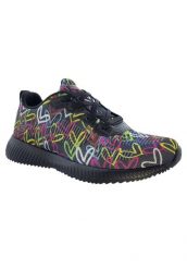 Buty do chodzenia damskie Skechers Bobs Squad. Czarne obuwie sportowe damskie Skechers, bez wzorów, z gumy, trekkingowe. Za 341.00 zł.