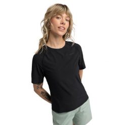 Damska techniczna turystyczna koszulka rowerowa z krótkim rękawem Kolarstwo Si. Czarne koszulki sportowe damskie SIROKO, bez wzorów, z materiału, bez kołnierzyka, bez ramiączek, rowerowe. Za 170.00 zł.