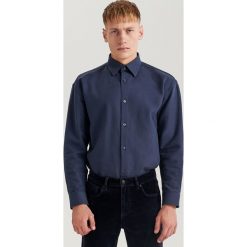 Koszula oversize ReDesign - Granatowy. Niebieskie koszule męskie Reserved. Za 139.99 zł.