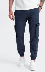 Ombre Męskie spodnie JOGGERY z zapinanymi kieszeniami cargo - granatowe V5 OM-PAJO-0135 L. Spodnie materiałowe męskie Ombre, l, bez wzorów. Za 169.99 zł.