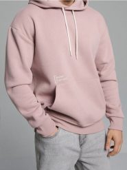Bluza hoodie z napisem - różowy. Czerwone bluzy męskie Sinsay, l, bez wzorów, bez kaptura. Za 49.99 zł.