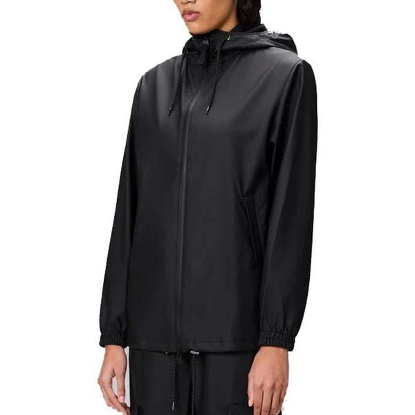 Kurtka RAINS 18370R STORM BREAKER W3 Czarny. Czarne kurtki męskie Rains, s, bez wzorów, z syntetyku, bez kaptura. Za 324.99 zł.