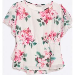 Guess Jeans - Top dziecięcy 118-166 cm. T-shirty i topy dla dziewczynek Guess Jeans, z aplikacjami, z bawełny, bez ramiączek. W wyprzedaży za 59.90 zł.