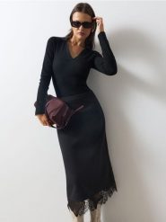Spódnica midi z domieszką wiskozy - czarny. Czarne spódnice damskie Sinsay, l, bez wzorów, z wiskozy, midi. Za 59.99 zł.