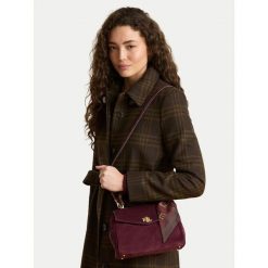 Torebka LAUREN RALPH LAUREN. Czerwone torebki do ręki damskie Lauren Ralph Lauren, bez wzorów, klasyczne, bez dodatków. Za 1,799.00 zł.