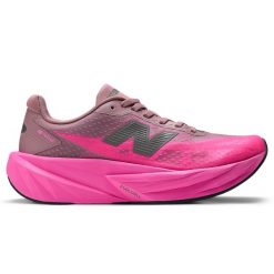 Buty damskie New Balance FuelCell Rebel v5 WFCX70N – różowe. Czerwone obuwie sportowe damskie New Balance, bez wzorów, z gumy, do biegania. Za 699.99 zł.