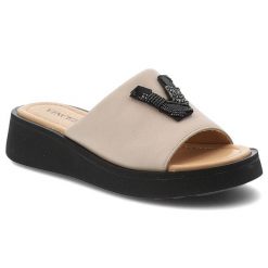 Klapki damskie Vinceza, cholewka ze skóry naturalnej wsuwany fason szeroki pasek, beżowe, 66950. Brązowe klapki damskie VINCEZA, z aplikacjami, ze skóry, bez obcasa, na koturnie. Za 169.00 zł.