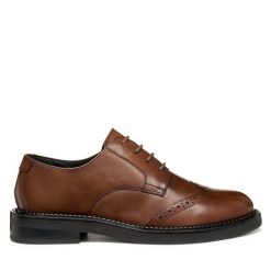 Oxfordy Geox. Brązowe półbuty damskie Geox, bez wzorów, bez obcasa, bez zapięcia. Za 379.99 zł.