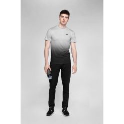 Koszulka treningowa męska TSMF272 - średni szary allover. T-shirty męskie 4f. W wyprzedaży za 59.99 zł.