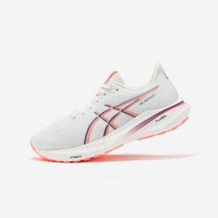 Buty do biegania damskie ASICS Gel Roadmiles 3. Obuwie sportowe damskie Asics, bez wzorów, z meshu, do biegania. Za 579.99 zł.