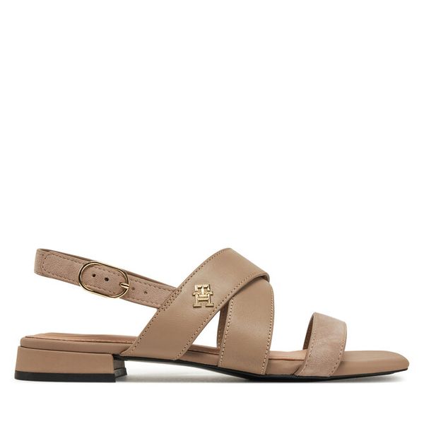 Sandały Tommy Hilfiger. Brązowe sandały damskie Tommy Hilfiger, bez wzorów, bez obcasa, na płaskiej podeszwie, bez zapięcia. Za 379.99 zł.