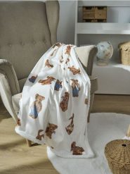 Koc dziecięcy z motywem misiów - kremowy. Białe kocyki dla dzieci Sinsay. Za 45.99 zł.